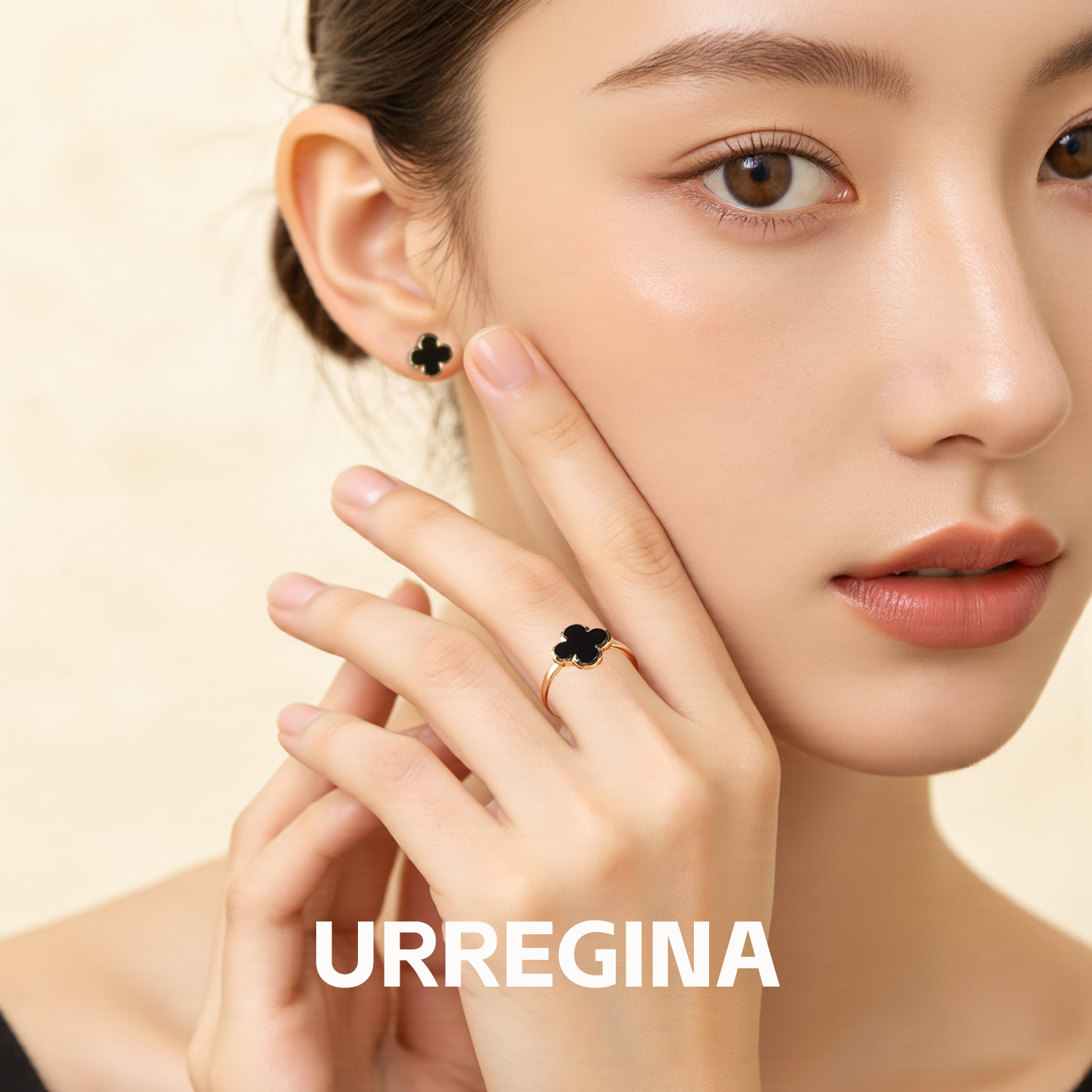 URREINGA新款四叶草银戒指