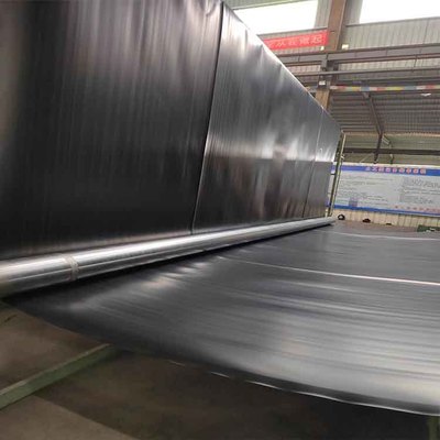 糙面防渗土工膜  驻点尾矿库边坡毛面防滑膜