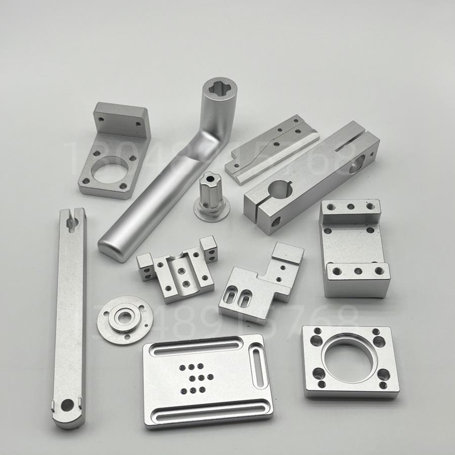 CNC精密加工铝合金 6061-T6 铝件黄铜紫铜不锈钢45号钢板零件定制