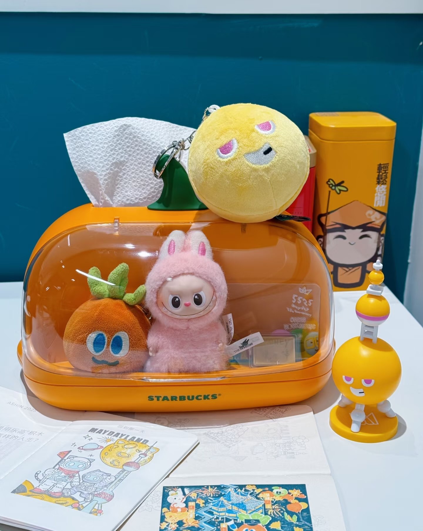 星巴克2025周边万圣节南瓜手办展示纸巾盒星冰乐萌熊打工挂件小幽