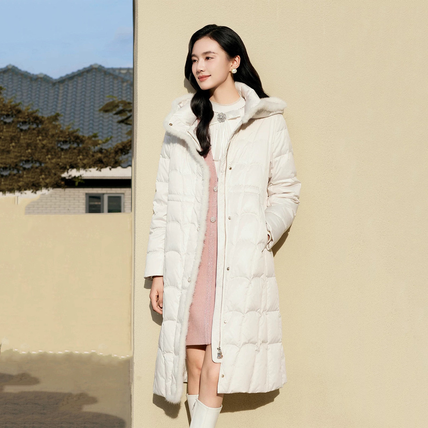 冬季新款毛领连帽中长款羽绒服