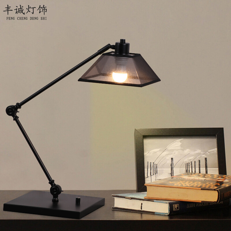 北欧铁艺护眼台灯美式LED钓鱼调节卧室床头宿舍书桌阅读学习台灯