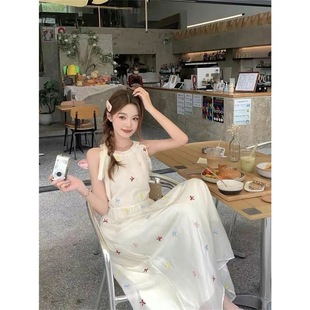 新款 森系蝴蝶结系带挂脖连衣裙女夏季 收腰学院风温柔显瘦甜美