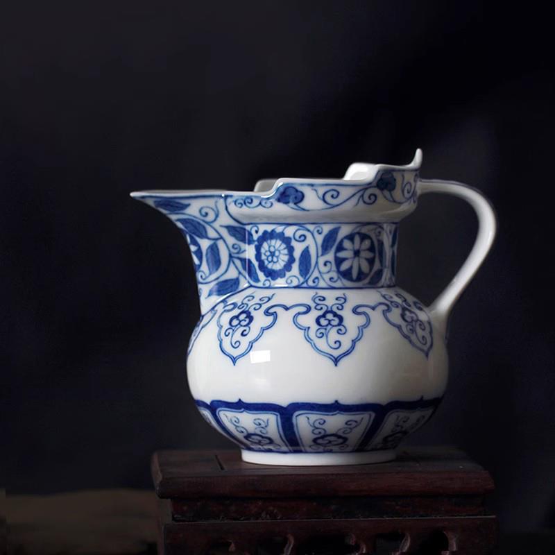 闲云堂景德镇青花手绘仿古僧帽公道杯全手工陶瓷分茶器茶海复古