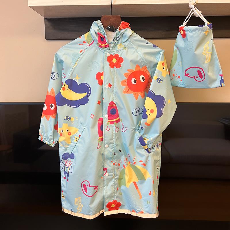 日系夏季新卡通动漫薄款雨衣速干可携式儿童学生幼儿园成人中长雨