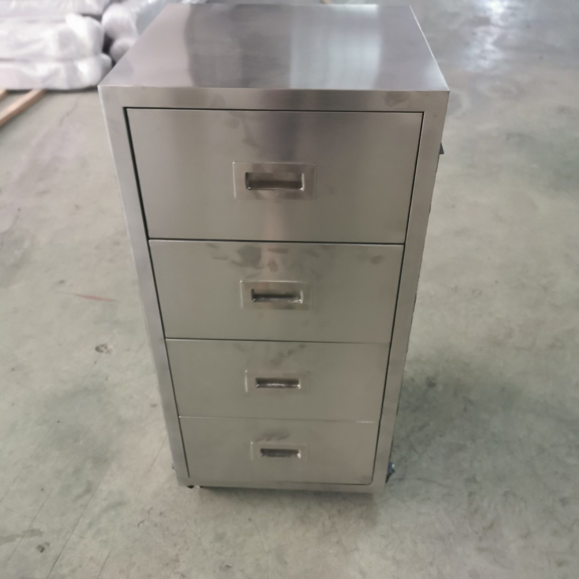 佛山厂家批发可不锈钢厨房橱柜批发推拉门不锈钢柜子,标准件/零部件/工业耗材,其他管件,淘宝优惠券,粉丝福利购,淘宝优惠卷