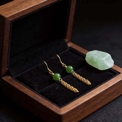 HELLO ZINGY天然和田玉碧玉s925银圆珠流苏耳线女复古链条饰品