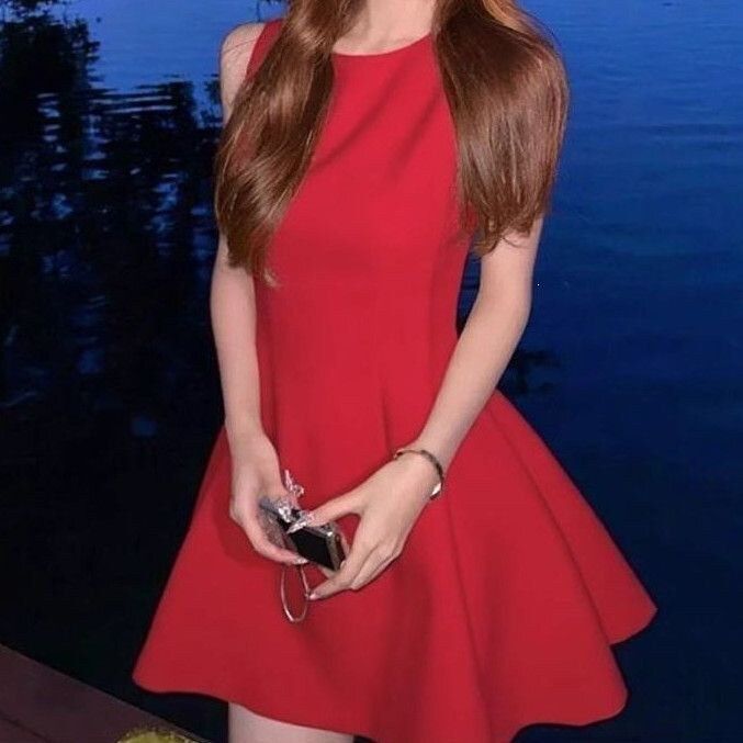 显瘦感字收腰长裙千金红色气质a风修身无袖连衣裙短裙子背心