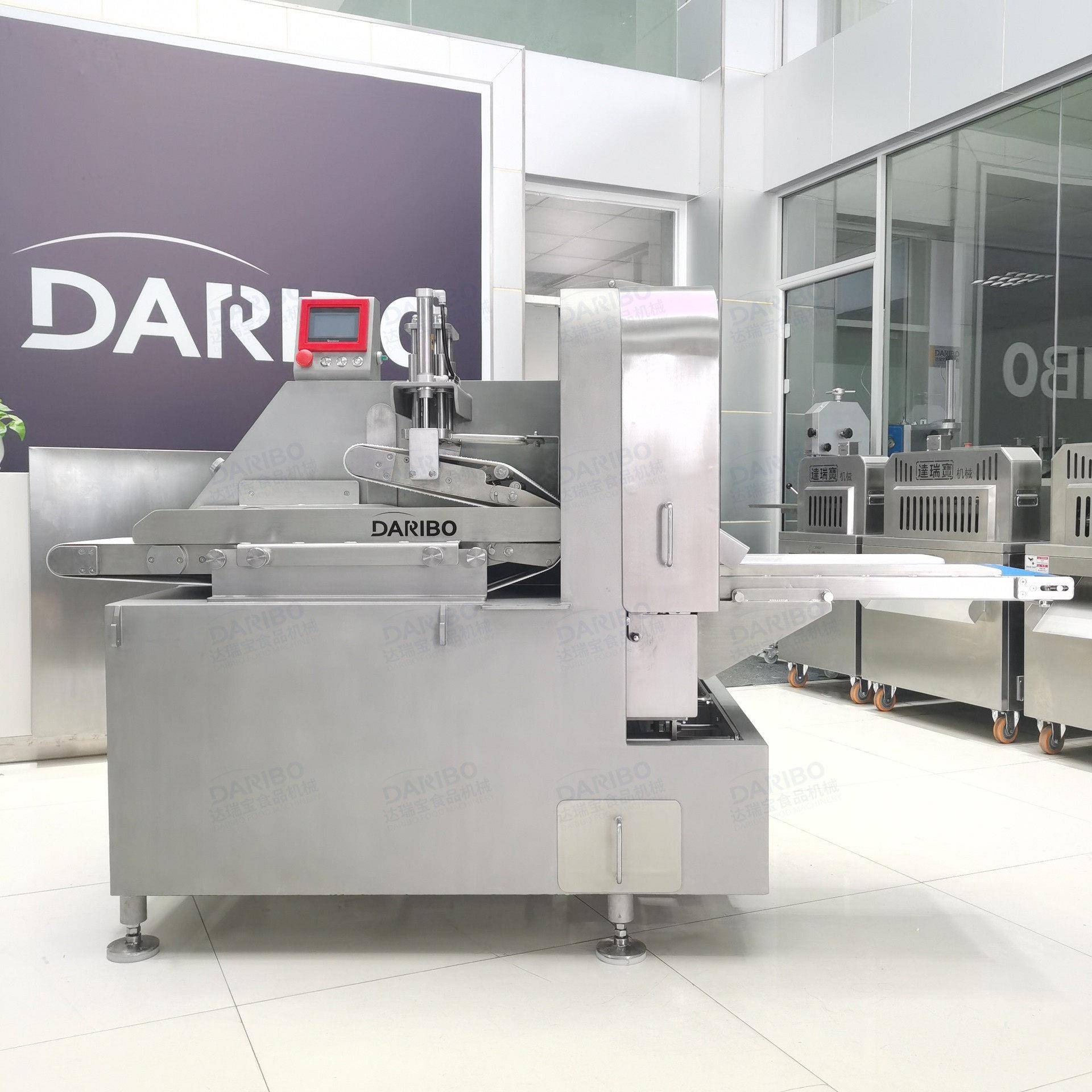 lPSD300熟牛肉切丁机切大肉肠丁机鲜牛肉切片机开条机切片机商用