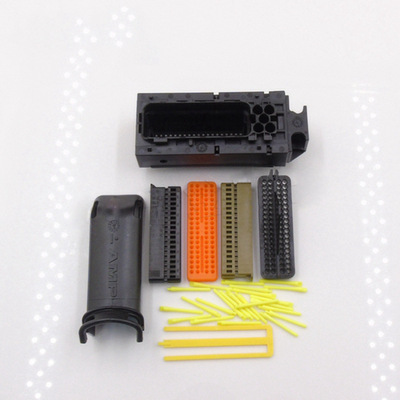 623761-1  AMP汽车连接器接插件端子护套线束插头塑壳胶壳TE泰科