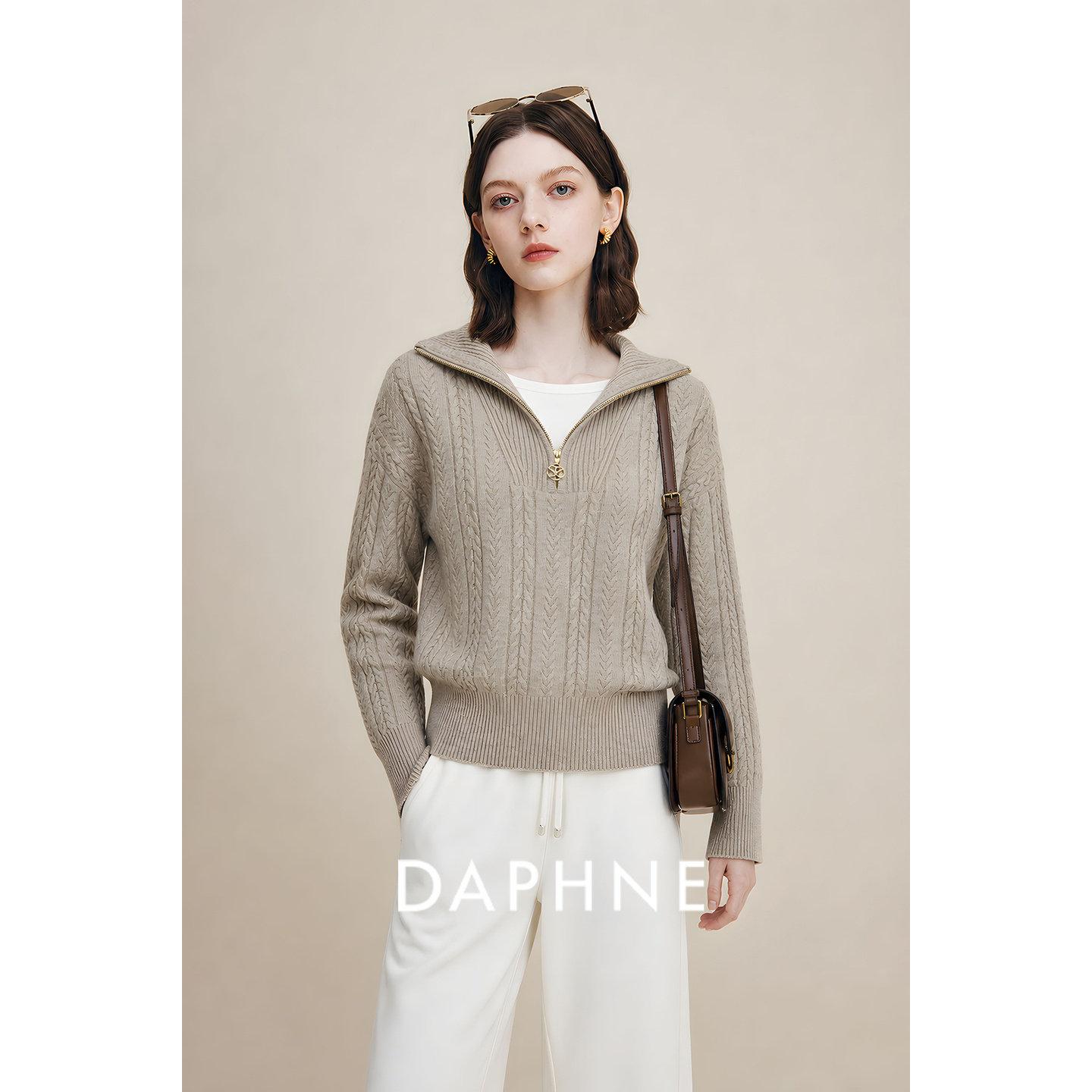 Daphne达芙妮老钱风羊绒连帽拉链麻花针织开衫女秋季慵懒毛衣外套