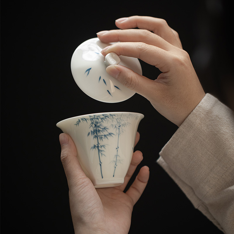 玉泥白瓷手绘青花竹子盖碗釉下彩文人泡茶盖碗素雅主人杯喝茶杯子
