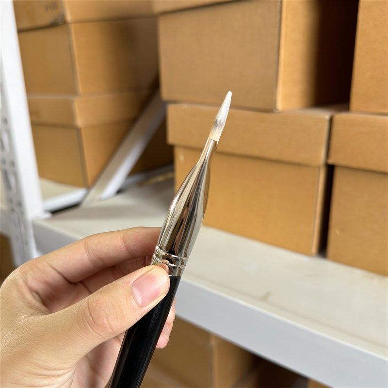 Piccasso毕加索FB20扁头粉底刷遮瑕扁头超薄无暇裸肌遮瑕