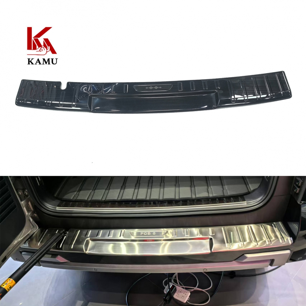 适用于方程豹 8 FCB 8不锈钢后护板后备箱防撞条