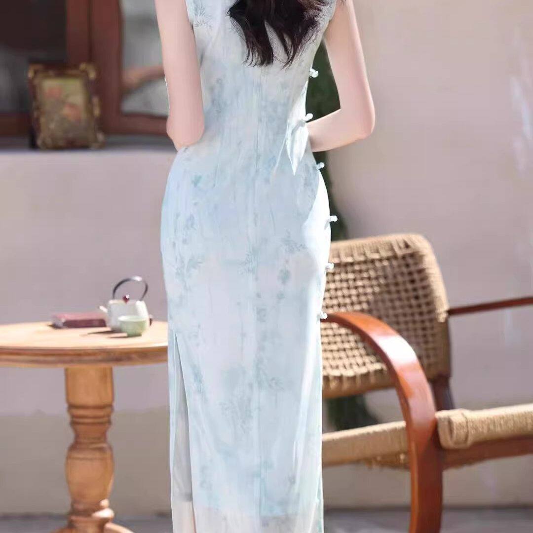 名媛2026春夏款新中式绿色送考旗袍绝美女无袖改良年轻国风连衣裙