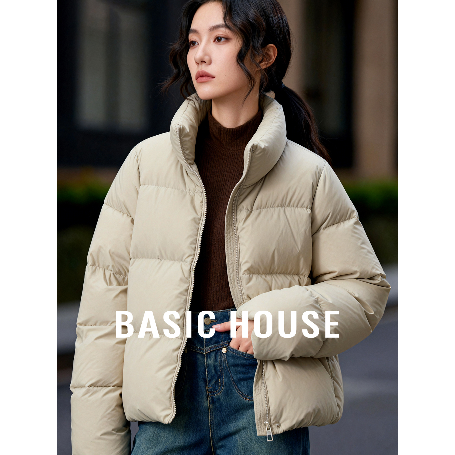 Basic House/百家好时尚短款羽绒服女冬季新款宽松保暖立领面包服