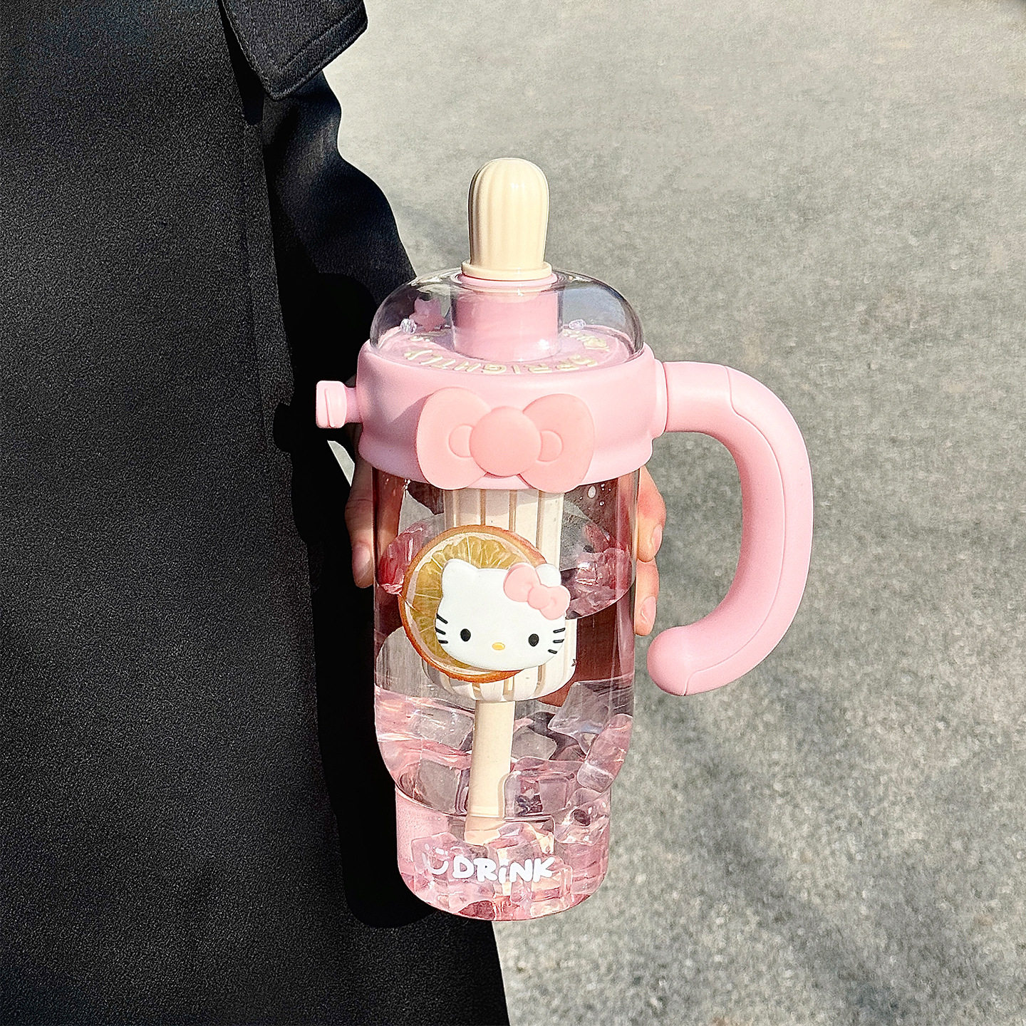 大号大容量巨无霸塑料吸管杯带把手女生高颜值耐高温泡茶杯子水壶