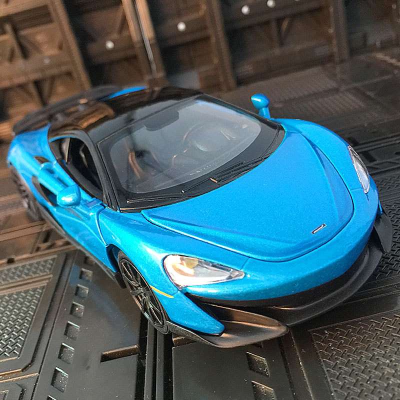 马珂垯666994仿真600lt合金车模汽车模型超跑金属男孩跑车玩具车