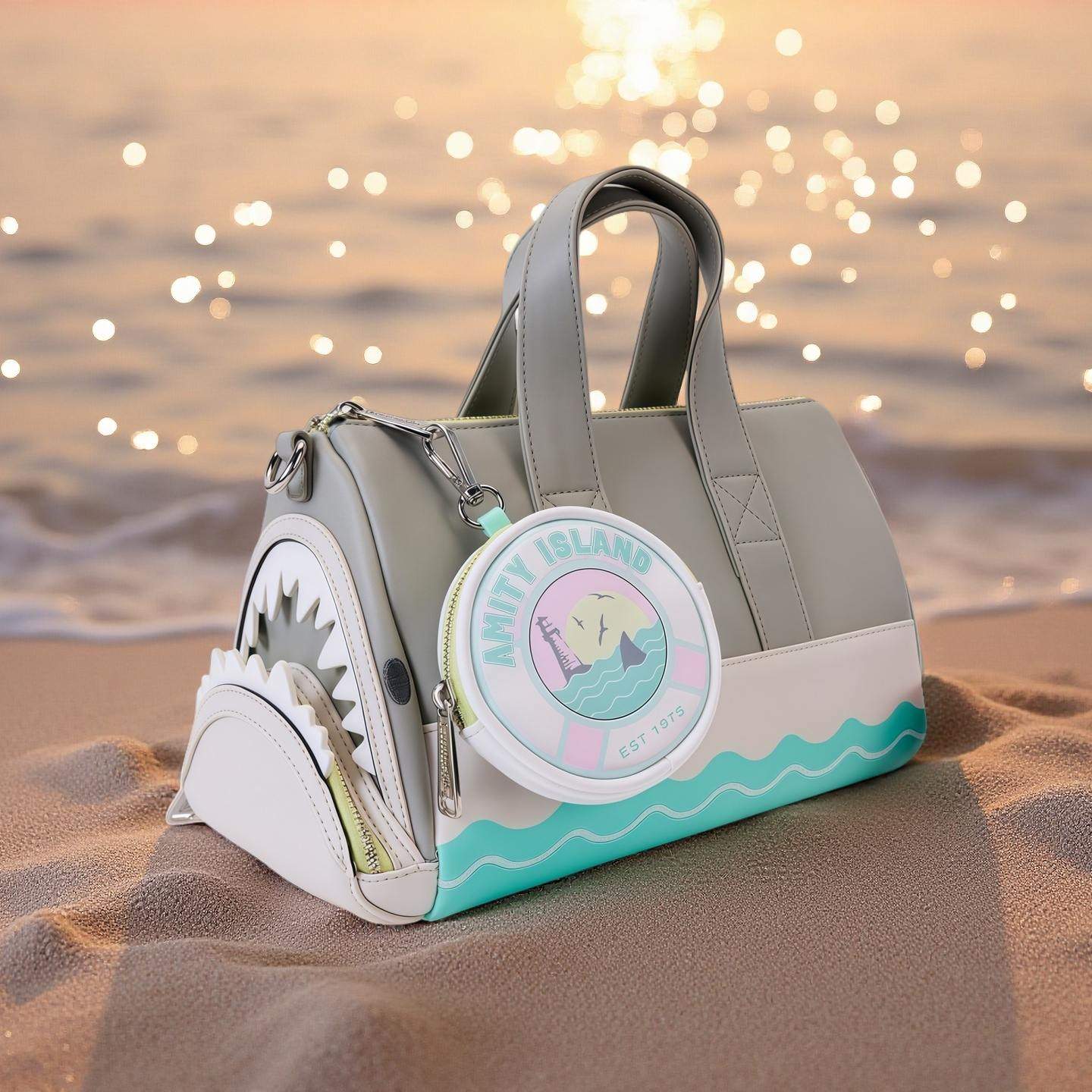 Loungefly环球正版大白鲨周边鲨鱼造型手提包女单肩斜挎包零钱包,箱包皮具/热销女包/男包,托特包,淘宝优惠券,粉丝福利购,淘宝优惠卷