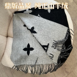 高級感純羊絨老花黑灰圍巾女2025黑灰奶茶色雙面字母保暖羊毛圍脖