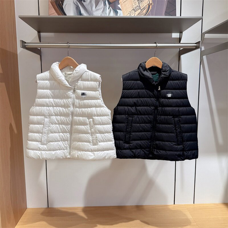 女士高尔夫服装保暖棉马甲