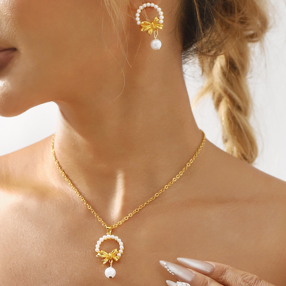 跨境时尚百搭气质蝴蝶结吊坠耳环 法式复古宫廷风感珍珠项链轻奢