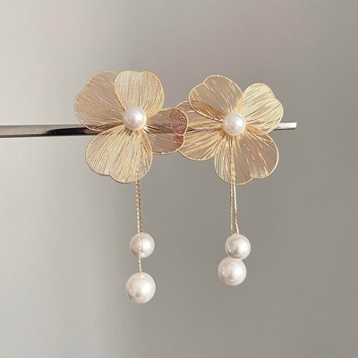 Vintage古着 Flower pearl tassel耳饰