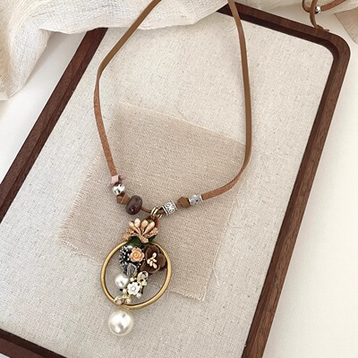 Vintage古着 Flower shadow flowing beads项链