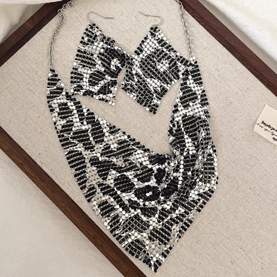 Vintage古着 Snake pattern triangle scarf套装