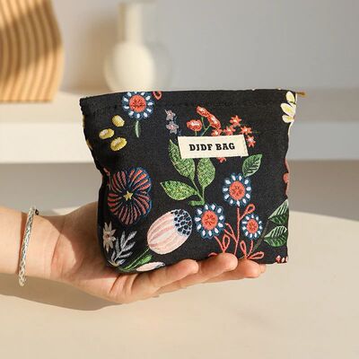 New Small Women's Cosmetic Bag Portable Plant Pattern Small