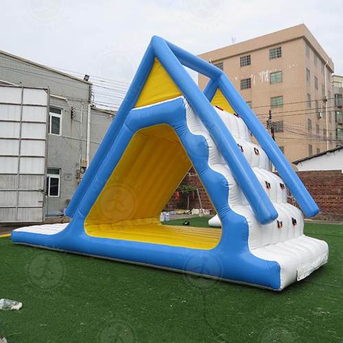 充气三角滑梯大型闯关游乐障碍设施水上乐园充气户外滑梯模型