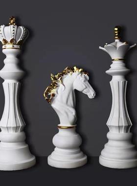 国际象棋树脂摆件电视柜酒柜橱窗学院装饰品国王王后战马棋子摆设