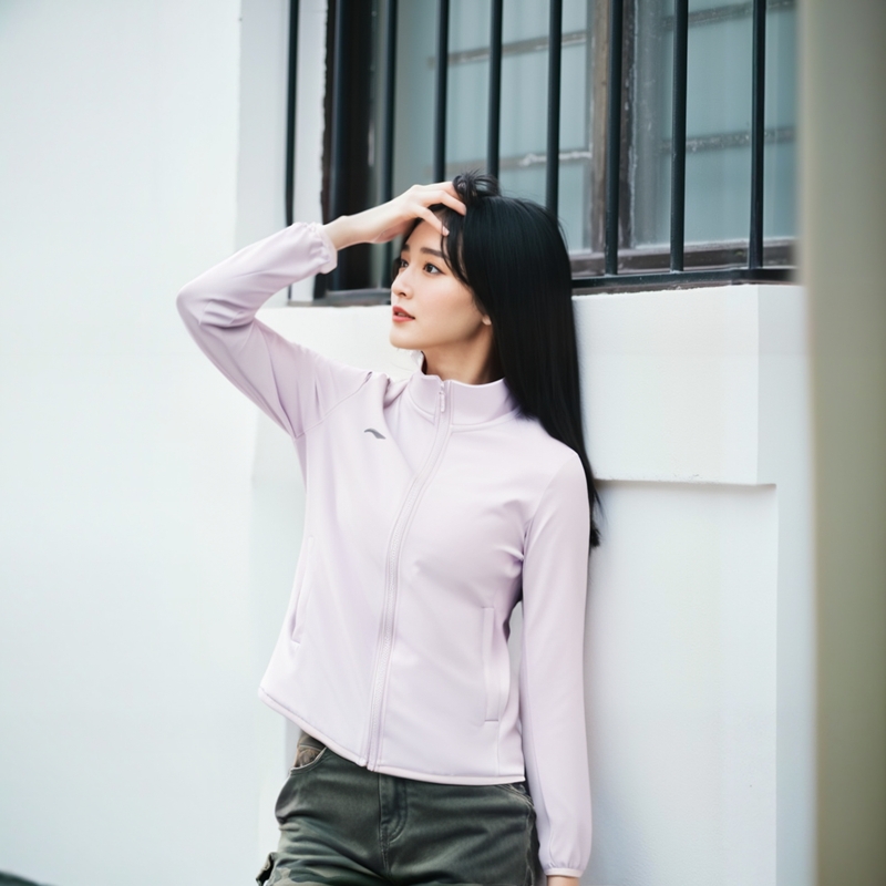 李宁户外跑步女连帽外套防泼水