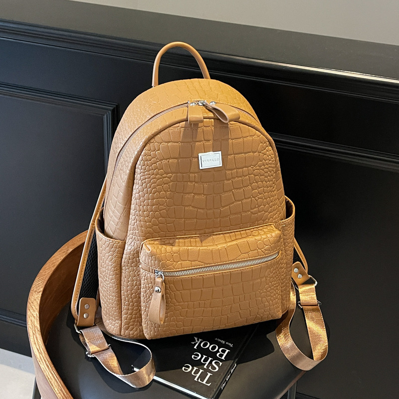 韩版时尚软皮双肩包女2025新款简约大容量背包轻便旅行出游包