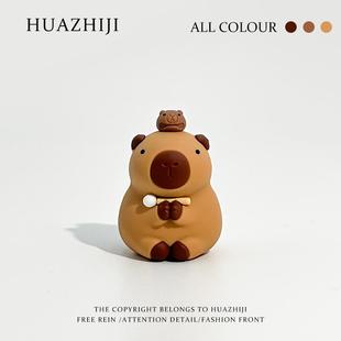 治疗和减压情绪稳定小礼物可爱capibara水豚桌面装饰办公室工作站