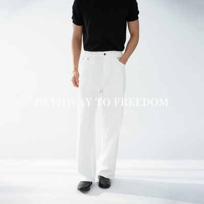 挺阔温润肌理感白牛微锥牛仔裤