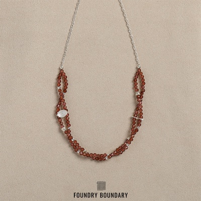 FOUNDRY BOUNDARY石榴石/黑发晶星点双层串珠项链