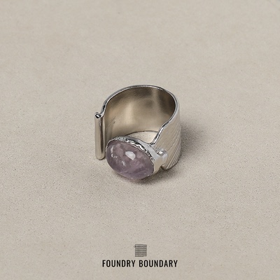 FOUNDRY BOUNDARY紫水晶星痕宝石宽戒指