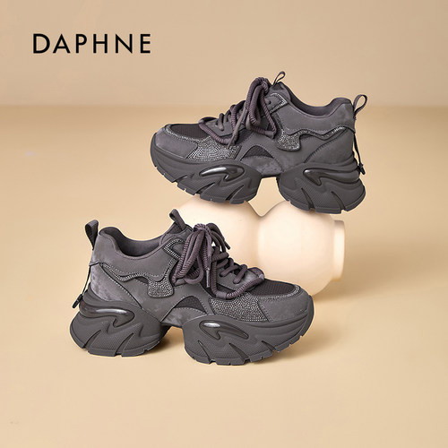 达芙妮秋冬新款老爹鞋