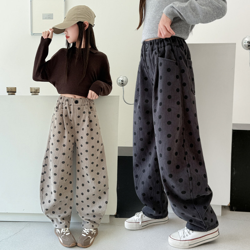 女童秋冬款长裤2026新款儿童宽松洋气裤子中小童灯芯绒休闲运动裤