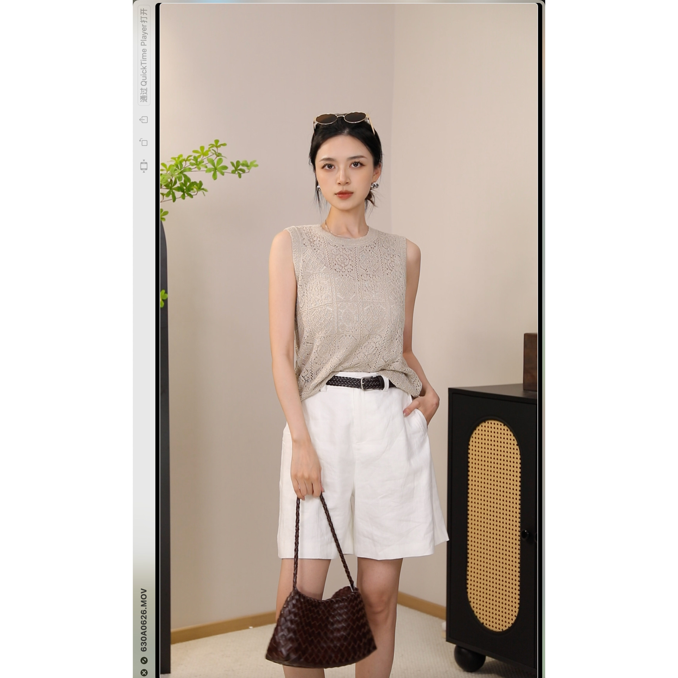 【美鹿莎专属】春季钩花镂空休闲桑蚕丝无袖背心上衣女 PX-2222