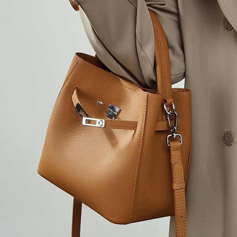 新款迷你水桶包头层牛皮通勤菜篮子手提包单肩斜挎包轻奢真皮女包,箱包皮具/热销女包/男包,水桶包,淘宝优惠券,粉丝福利购,淘宝优惠卷