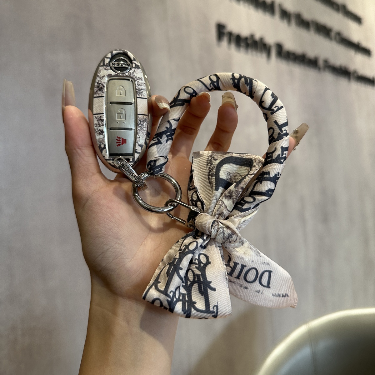 适用于日产14代轩逸钥匙套尼桑逍客天籁车奇骏骐达女楼兰劲客扣壳