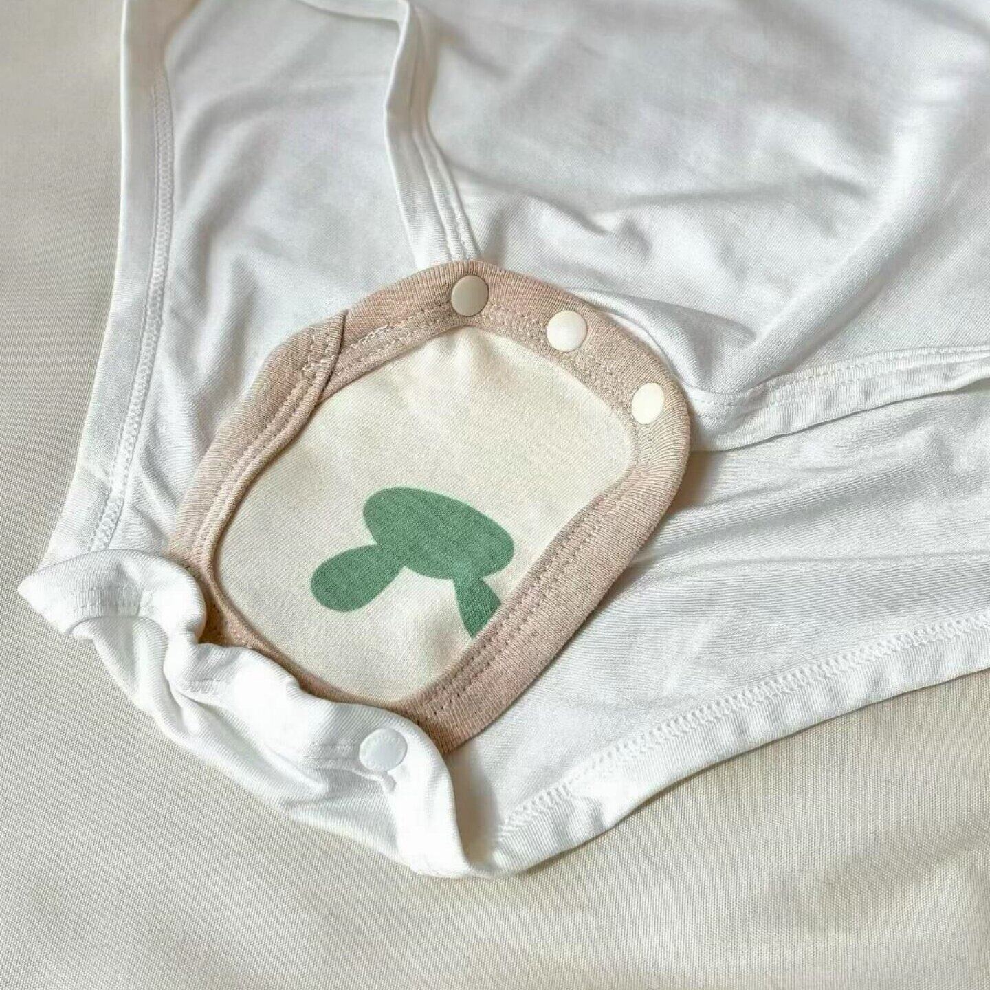 包屁衣延长片新生婴儿哈衣延长扣宝宝爬服裆部加长包臀布垫片胶扣