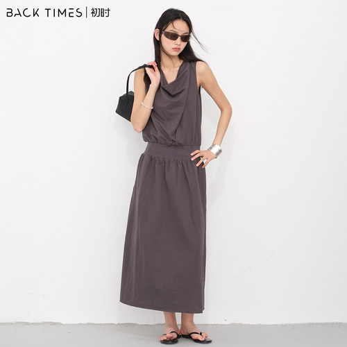 初时 BACK TIMES｜松弛感堆荡领背心长裙 松紧腰褶皱显瘦连衣裙