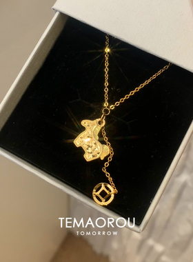 金色爆闪碎冰冰小金马铜钱项链