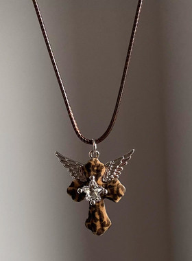 辣妹天使之翼豹纹十字架长款项链