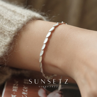 古法磨砂哑光鱼鳞手链2025新款 简约高级感气质百搭手饰小众设计女