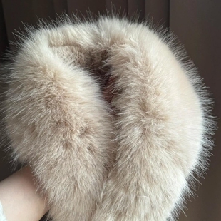 慵懒感 保暖高级感软糯大衣配饰 奶茶色仿狐狸毛围巾毛领围脖冬季