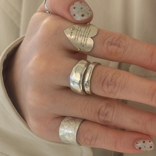 韩系大号爱心刻字戒指素圈时尚轻奢气质高级感个性独特贵气食指戒